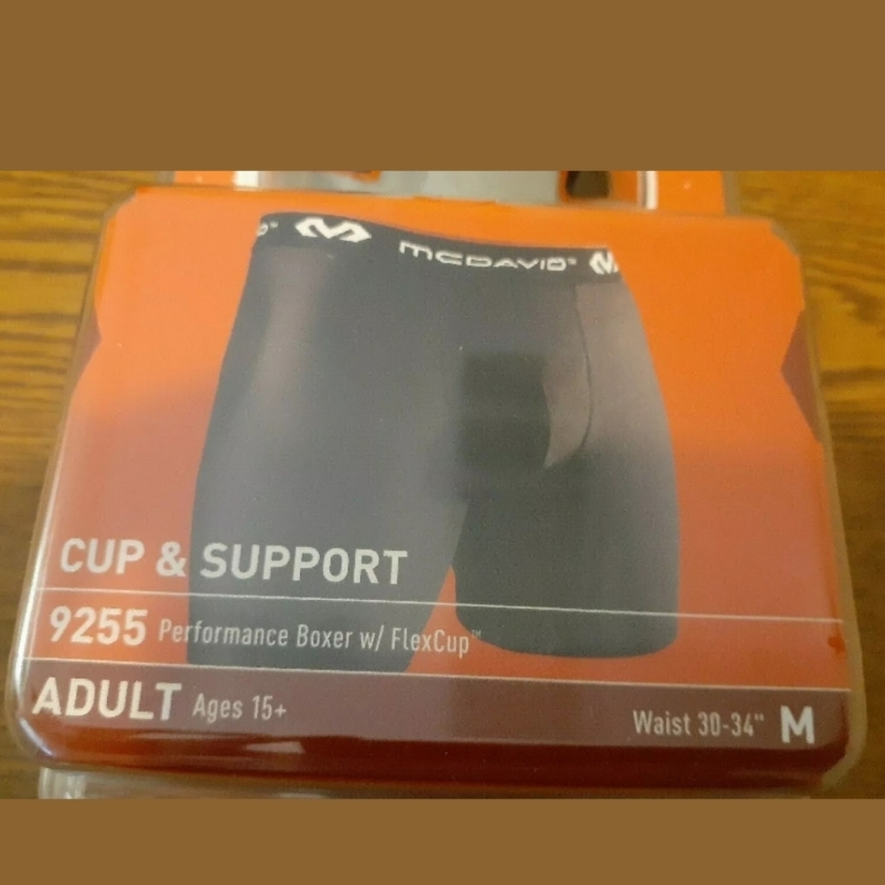 McDavid Performance Boxer w/ FlexCup, Adult